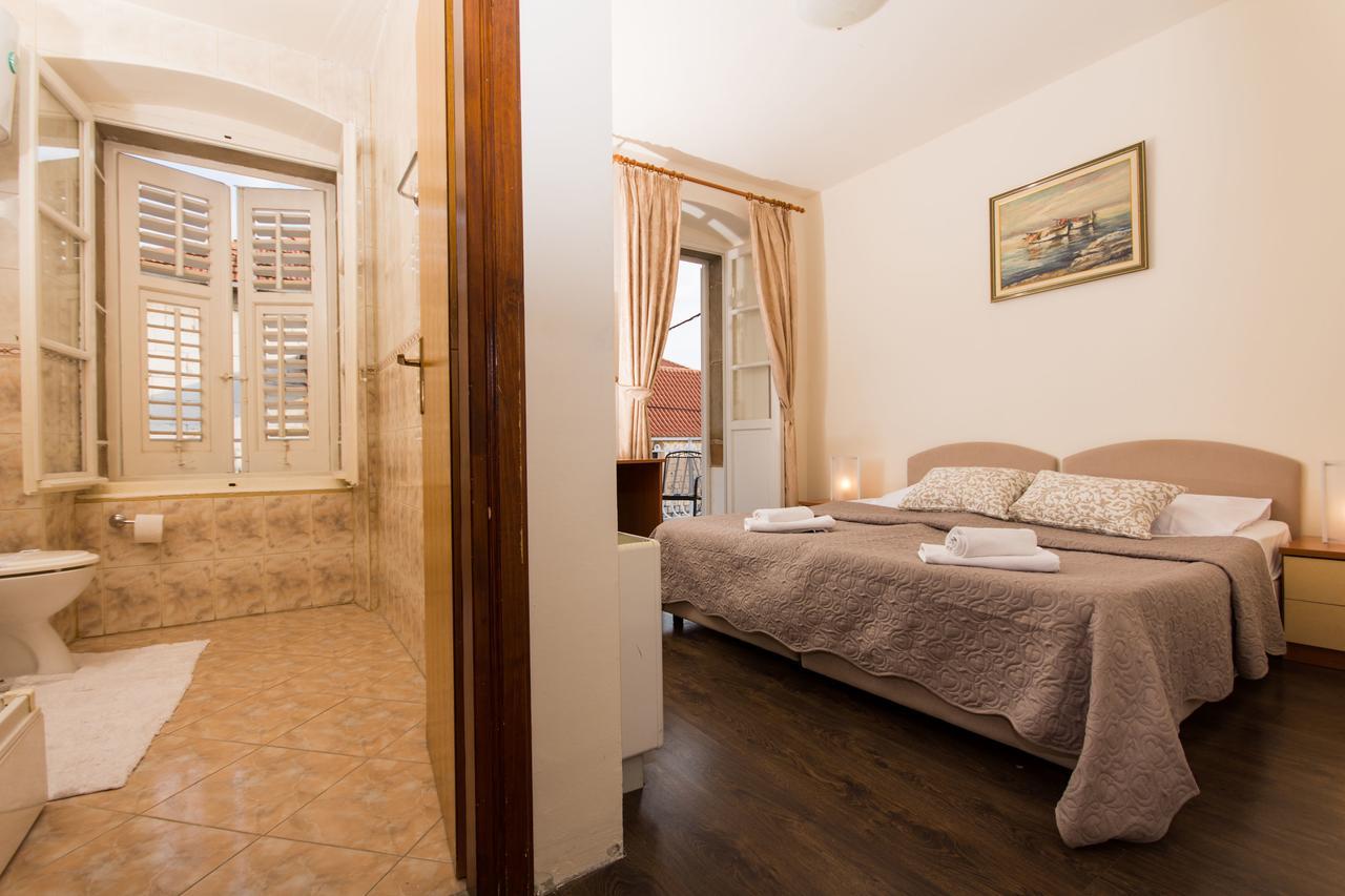 Rooms Villa Liza Τρογκίρ Εξωτερικό φωτογραφία